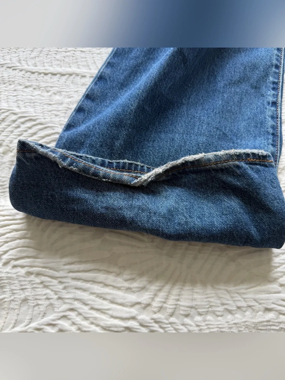 Levi’s Ribcage Wide Leg Jeans - Picture 11 of 12